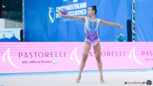 sella viola sfe09627 copia simone ferraro ph